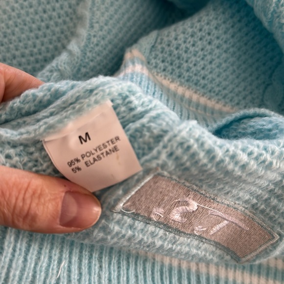 Taylor Swift Version 1989 Chunky Knit Long Sleeve Cardigan Oversized Medium NWT - Picture 8 of 9